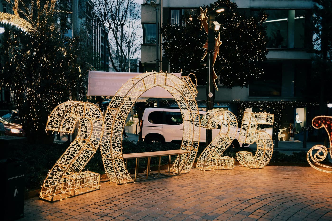 Language Learning in 2025: Tips to Stay on Track