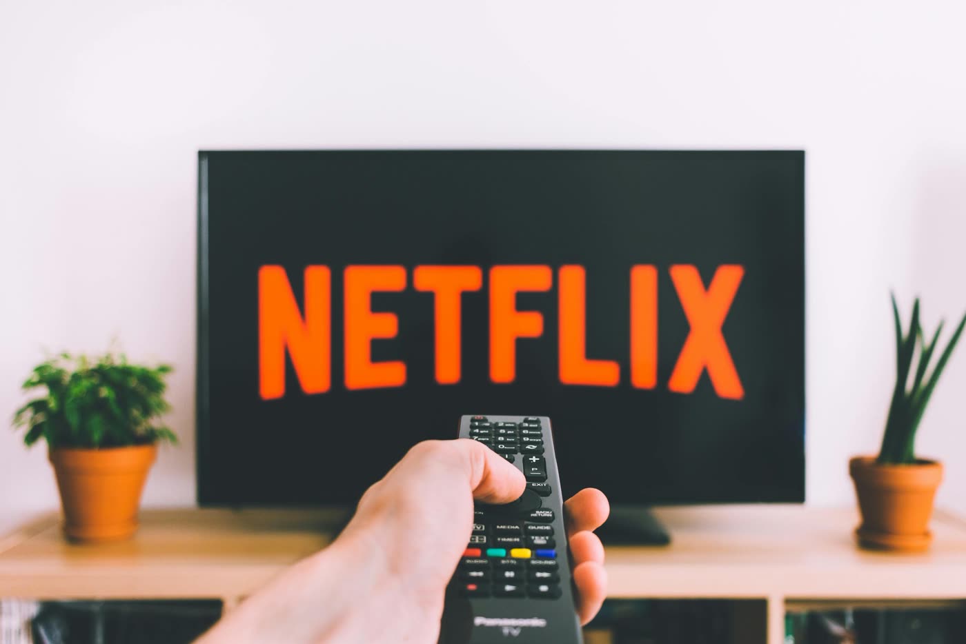 Why Does Language Learning Through Videos Work?