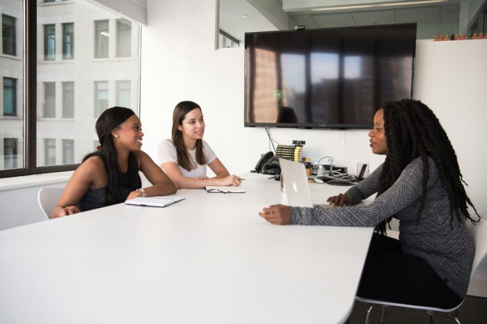 Job Hunting Tips for Bilingual and Multilingual Candidates